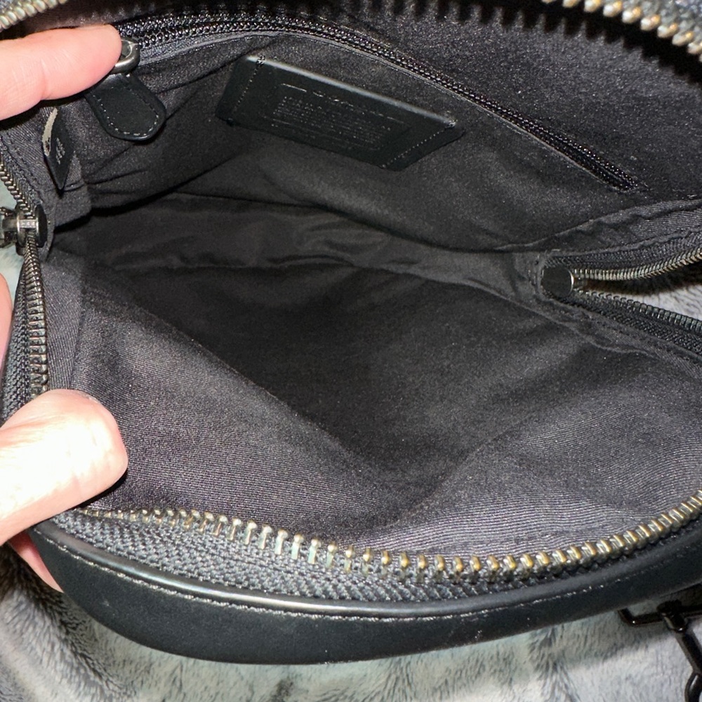 Coach Graham Pack In Blocked Signature Canvas With Varsity Stripe - Picture 6 of 7
